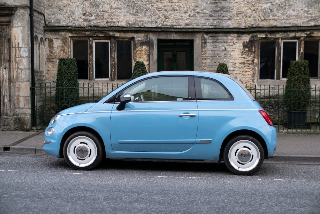 blue car